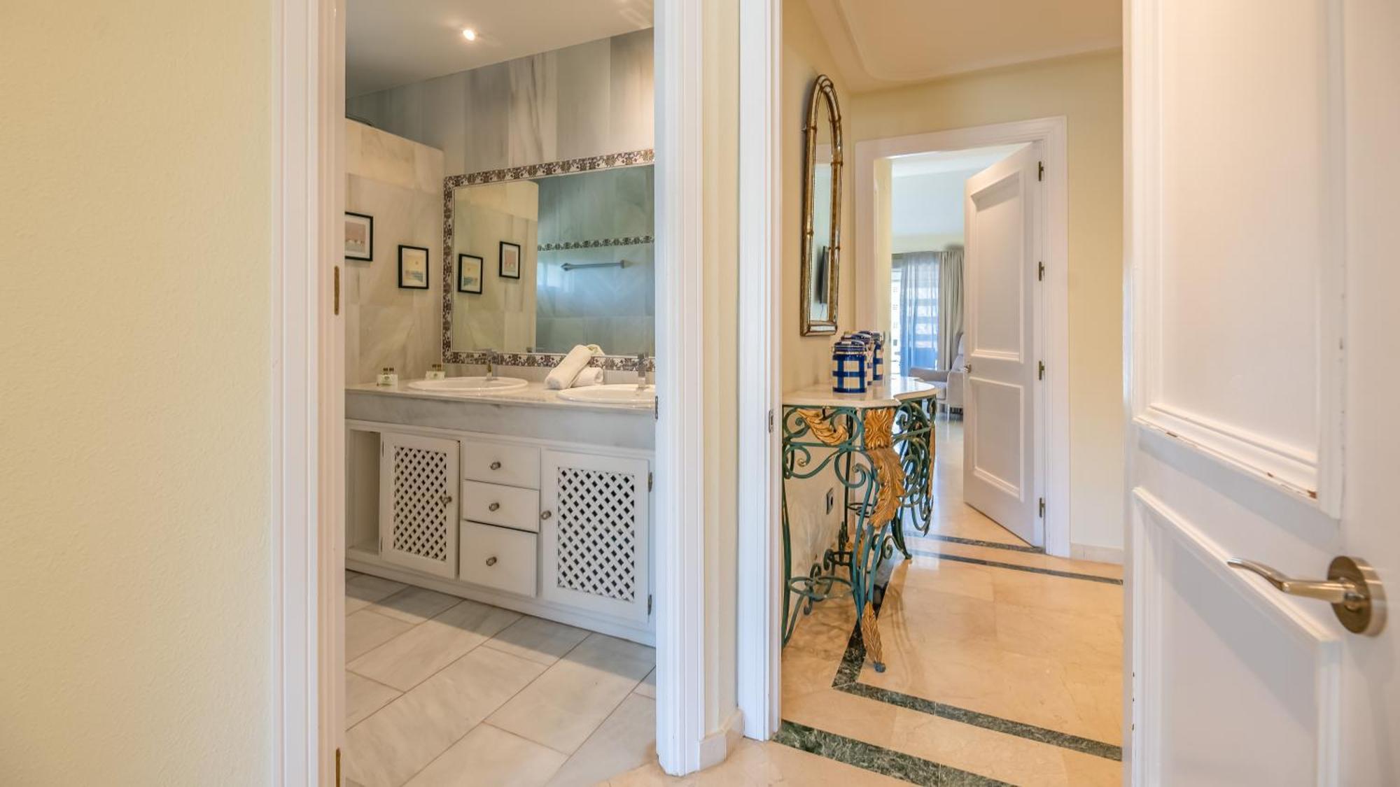 Penthouse Boutique Suite 마르베야 외부 사진